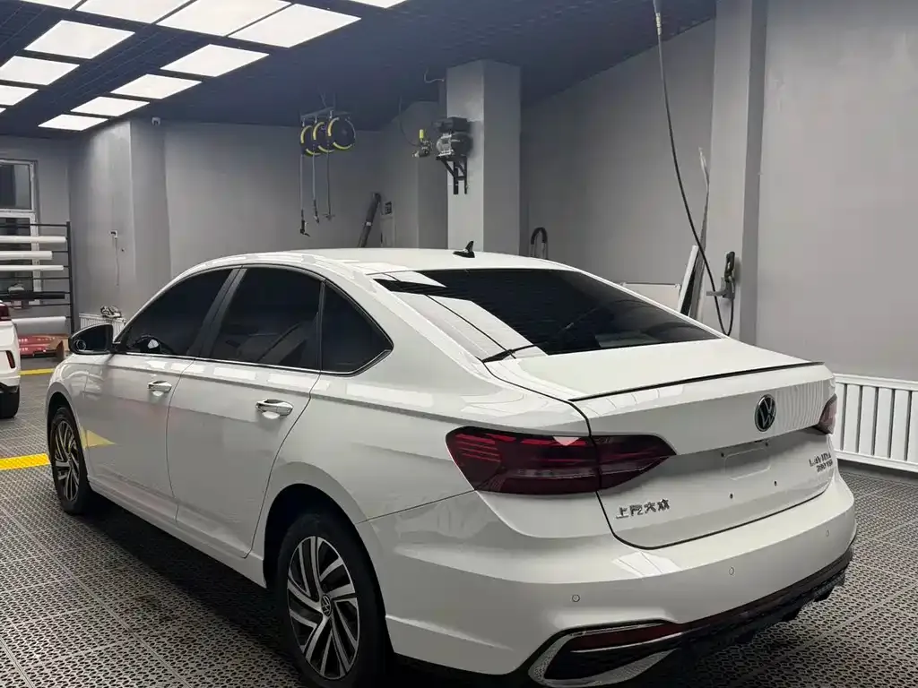 Volkswagen Lavida 2022 из CN, фото 2
