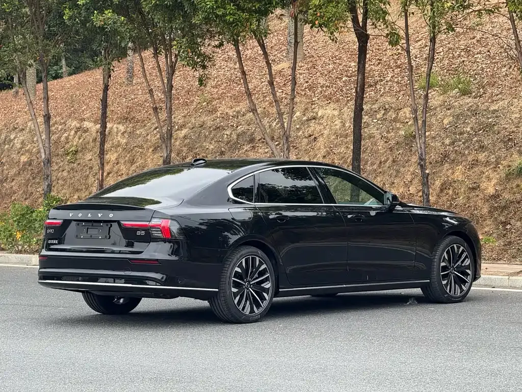 Volvo S90 2026 из CN, фото 7