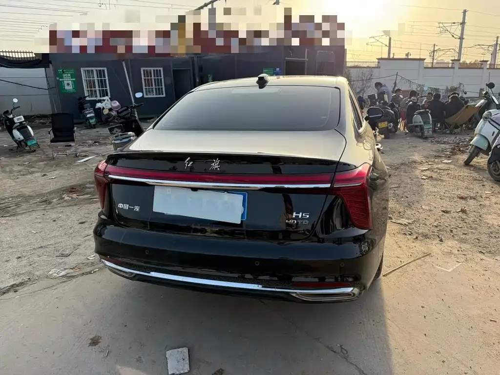 Hongqi H5 2025 из CN, фото 6