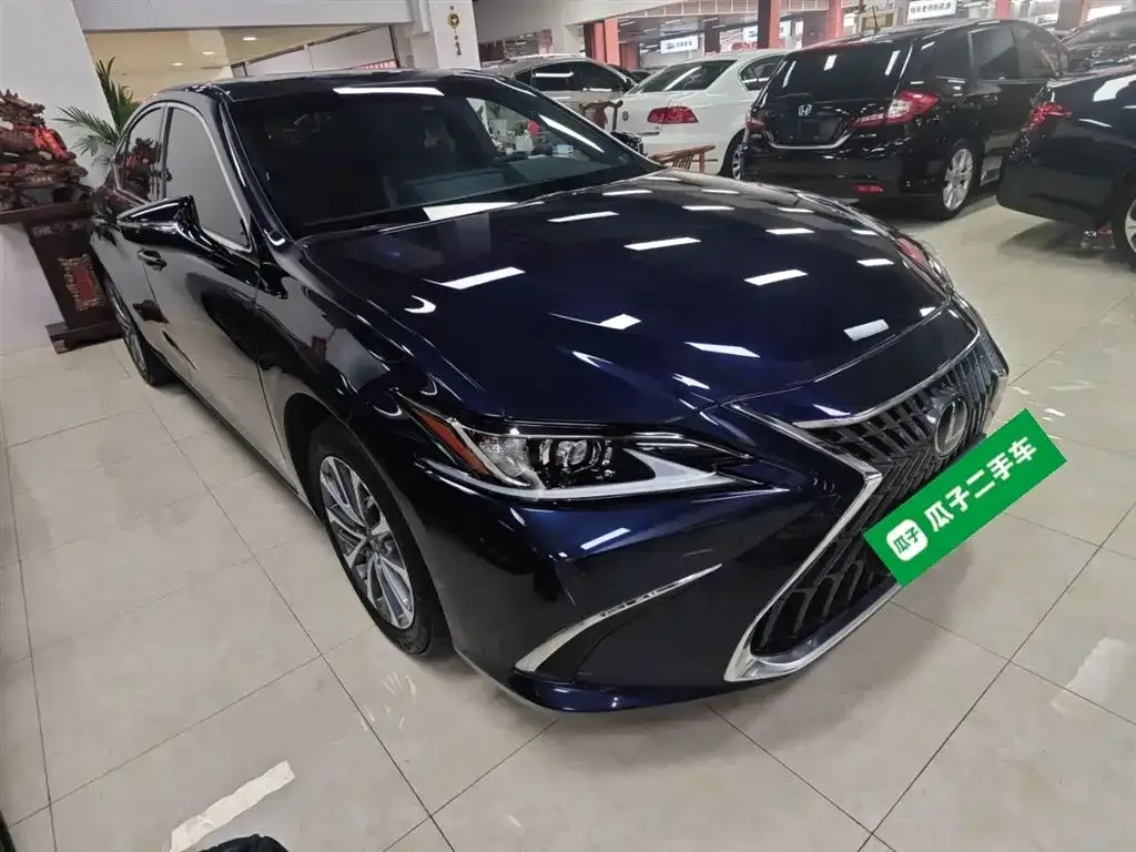 Lexus ES 2023 из CN, фото 4