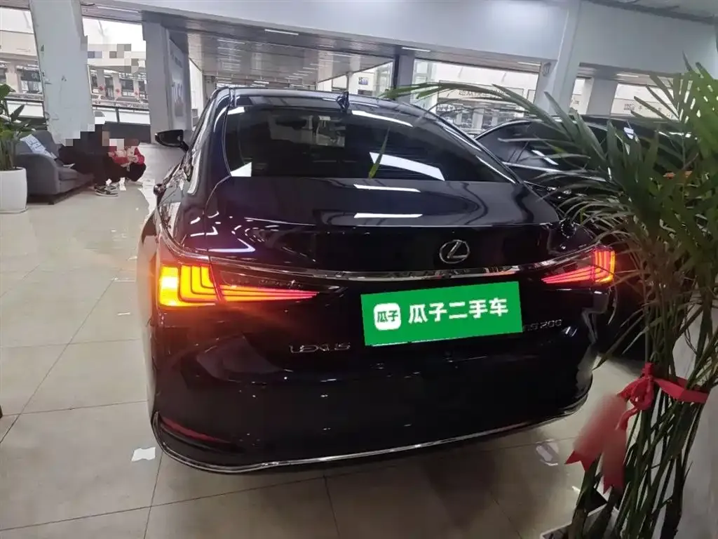 Lexus ES 2023 из CN, фото 5