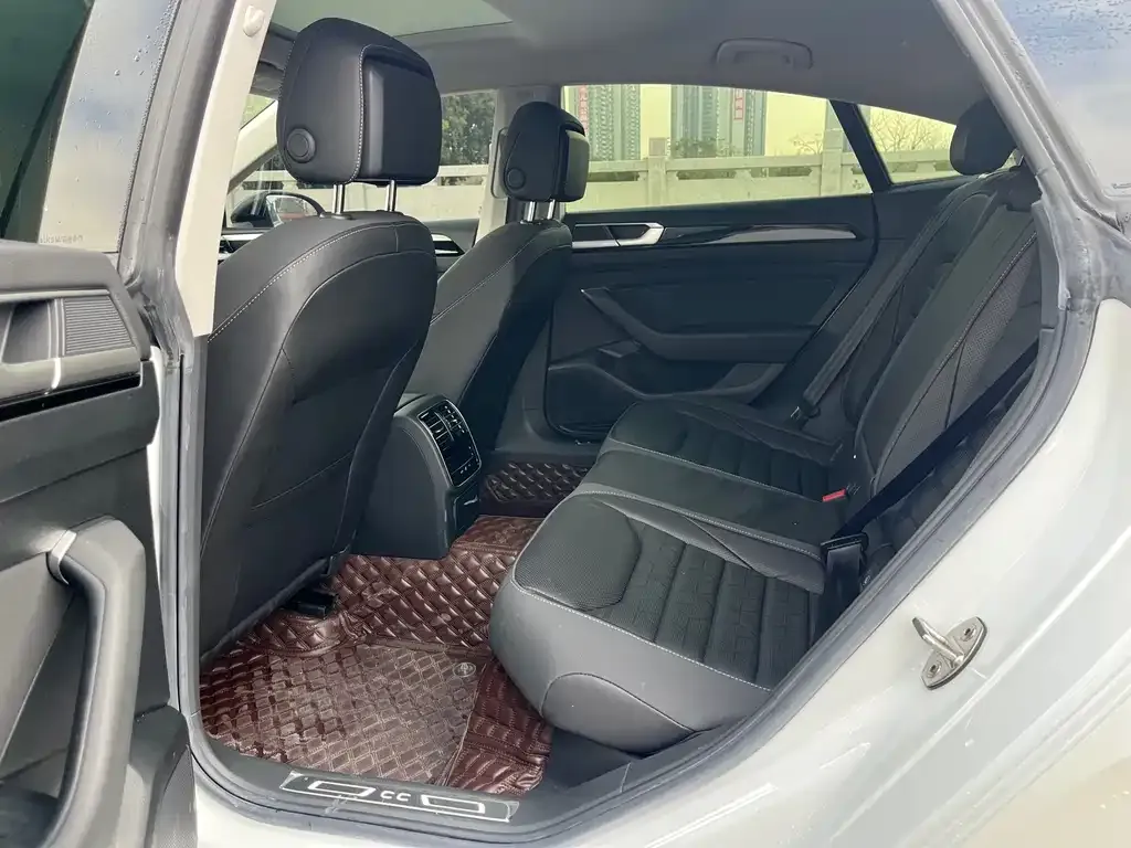 Volkswagen CC 2021 из CN, фото 5