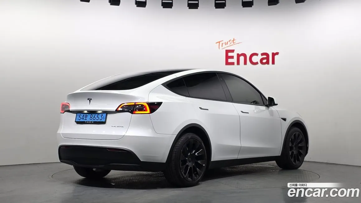 Tesla Model Y 2022 из KR, фото 3