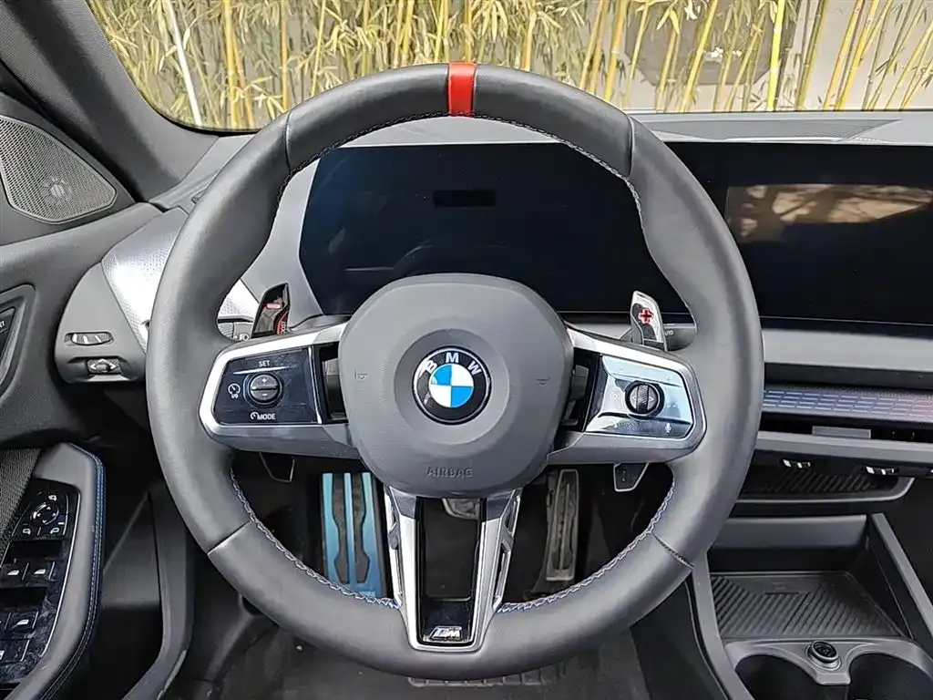 BMW M235L 2025 из CN, фото 3