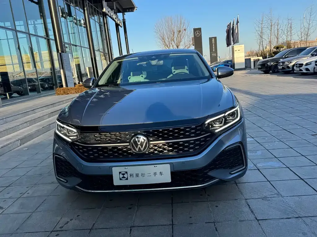 Volkswagen Passat 2022 из CN, фото 6