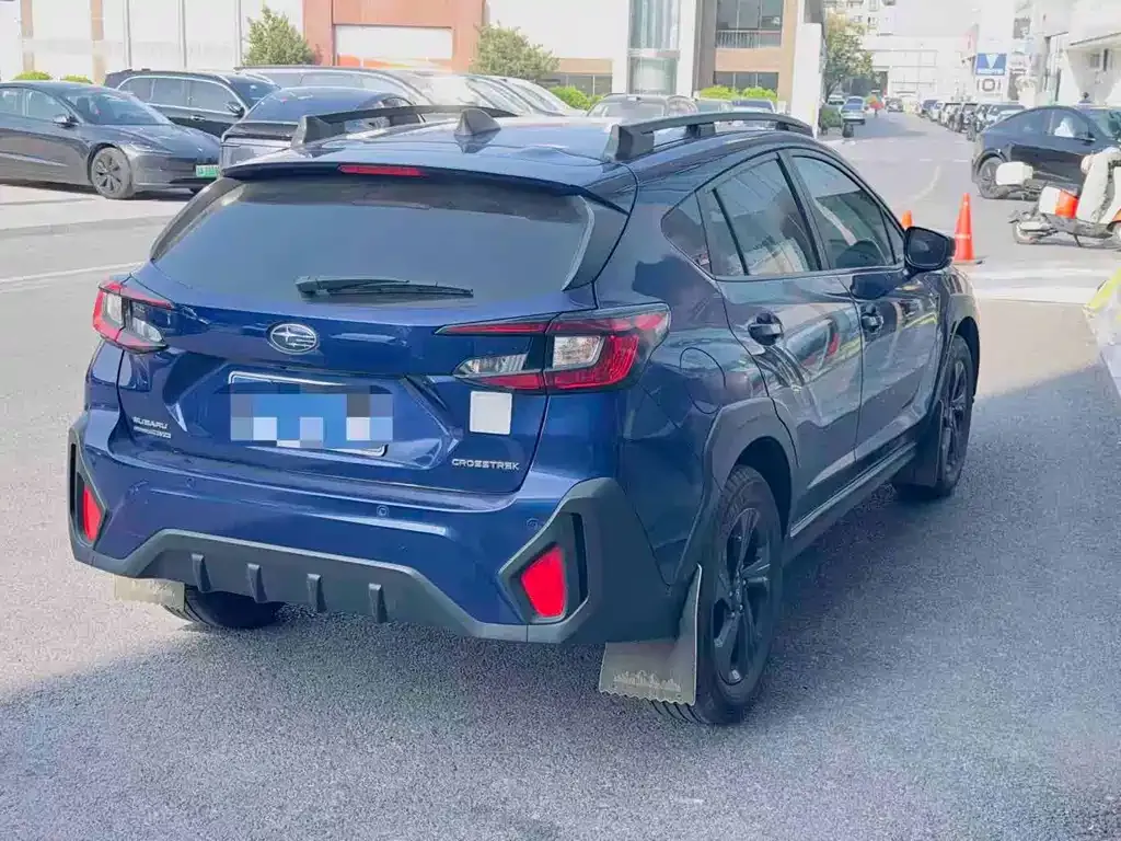Subaru Crosstrek 2023 из CN, фото 8