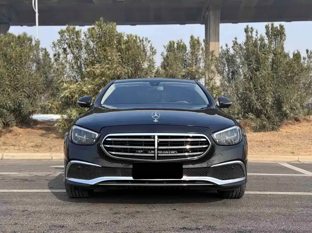 Mercedes-Benz E-Class 2022 из CN, фото 1