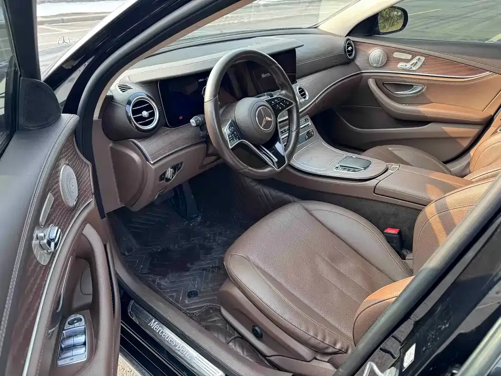 Mercedes-Benz E-Class 2022 из CN, фото 3