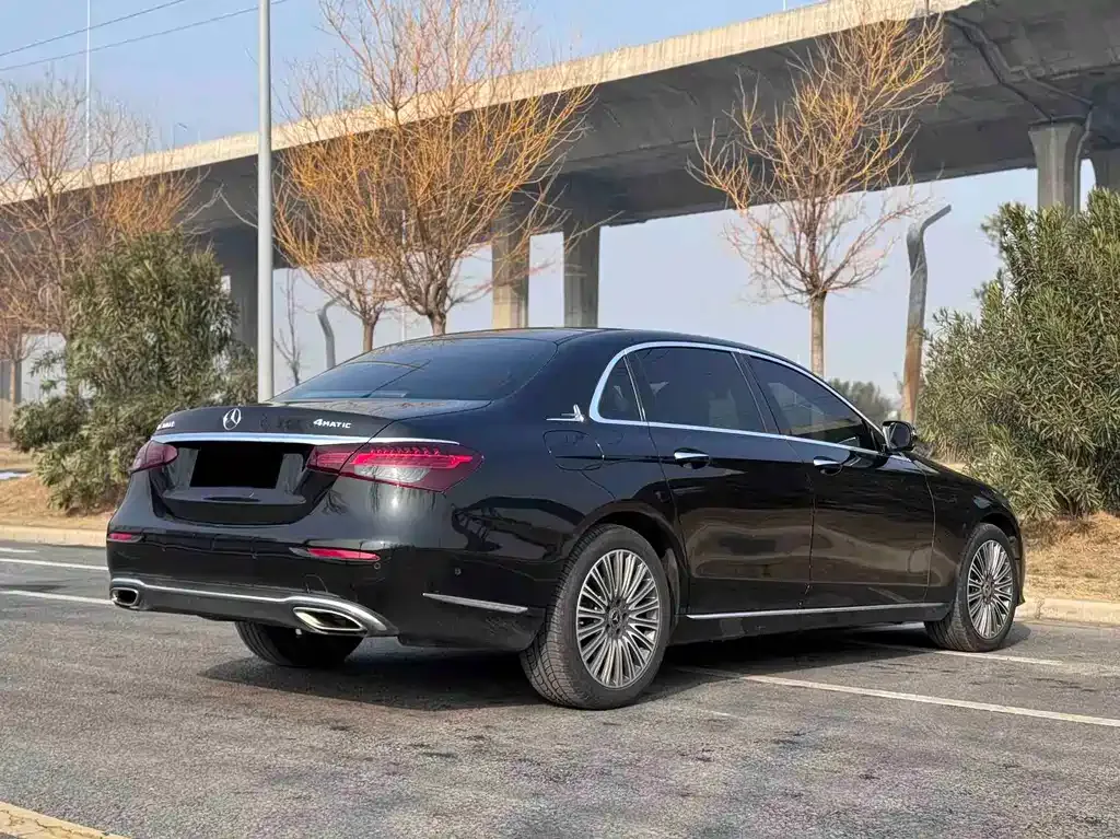 Mercedes-Benz E-Class 2022 из CN, фото 6