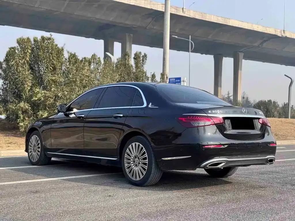 Mercedes-Benz E-Class 2022 из CN, фото 7