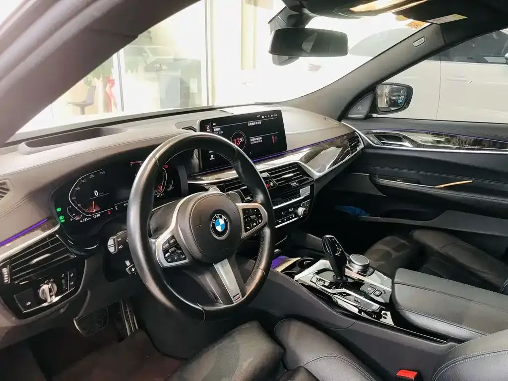 BMW 6 Series GT 2021 из CN, фото 9