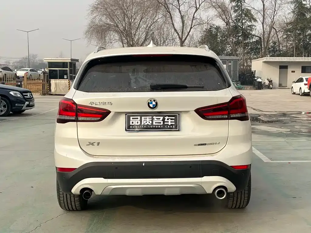 BMW X1 2021 из CN, фото 6