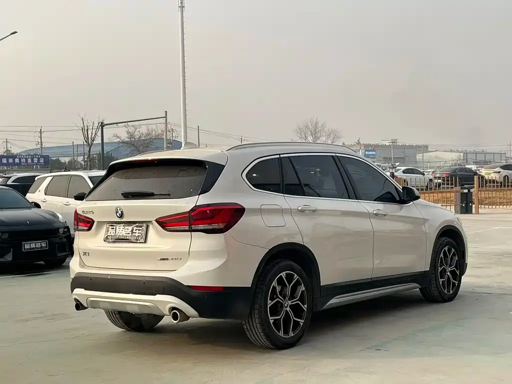 BMW X1 2021 из CN, фото 7