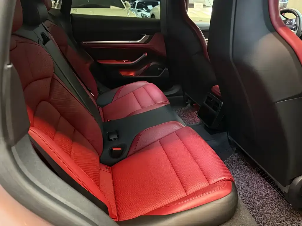 Porsche Taycan 2021 из CN, фото 6