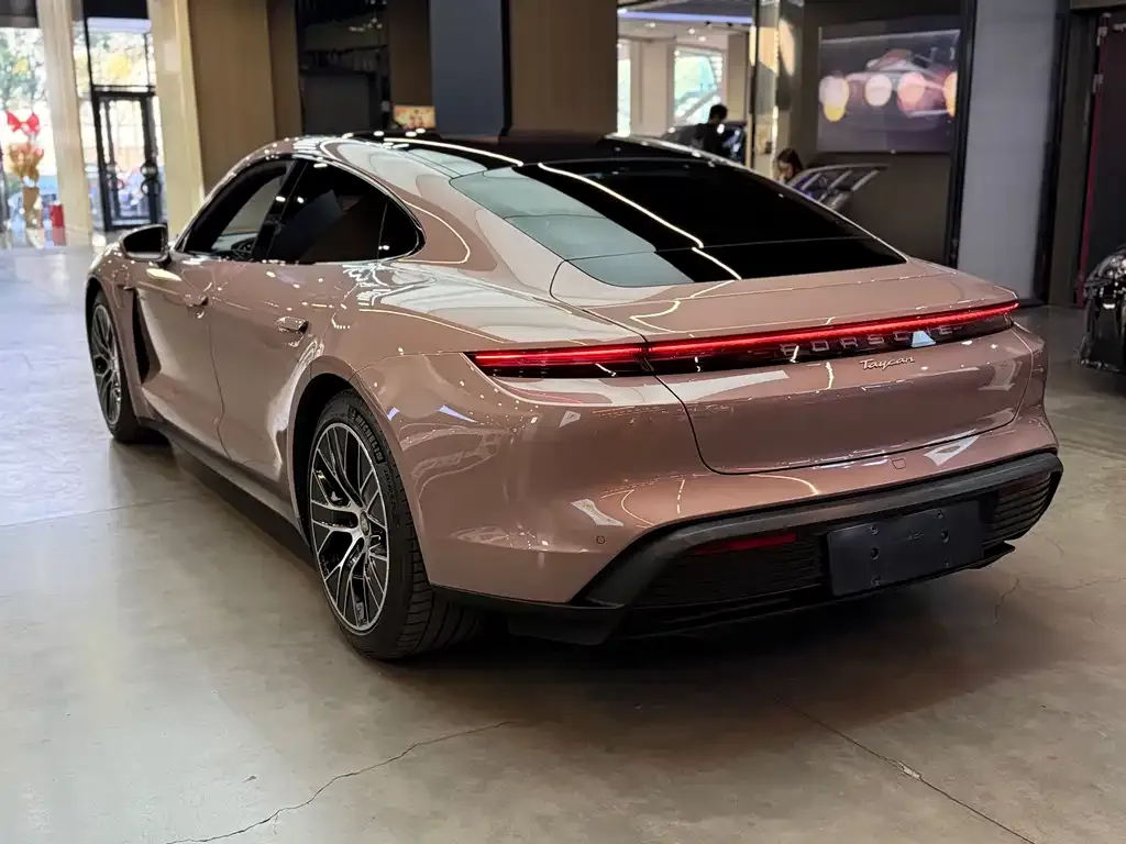 Porsche Taycan 2021 из CN, фото 2