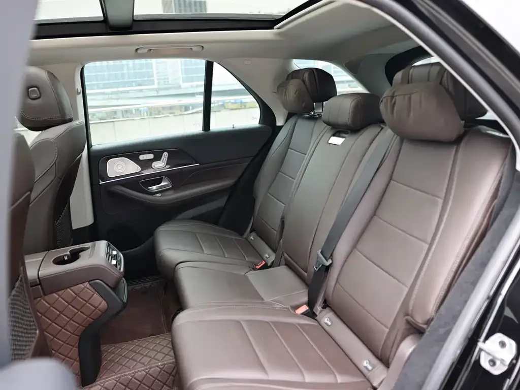 Mercedes-Benz GLE 2023 из CN, фото 3