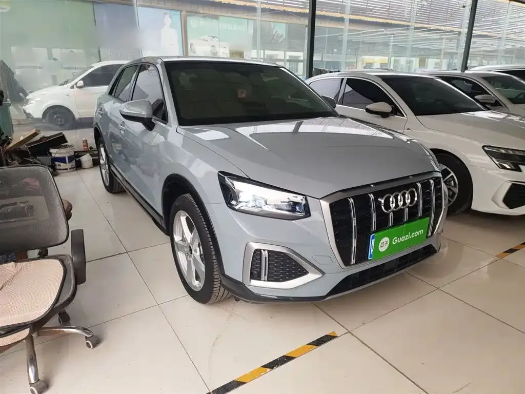 Audi Q2L 2023 из CN, фото 2