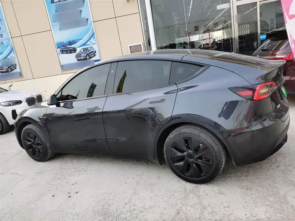 Tesla Model Y 2024 из CN, фото 10