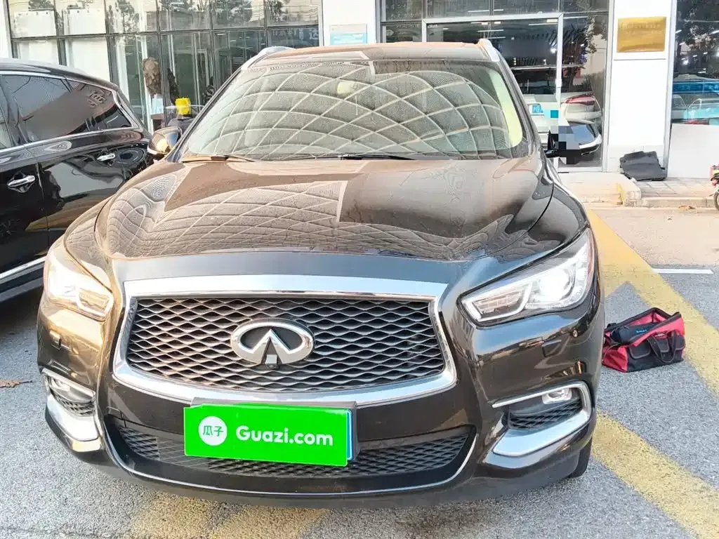 Infiniti QX60 (Import) 2021 из CN, фото 3