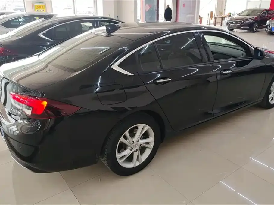 Buick Regal — фото 8