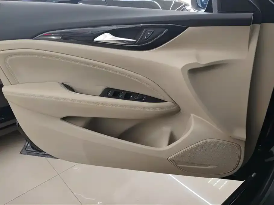 Buick Regal — фото 2