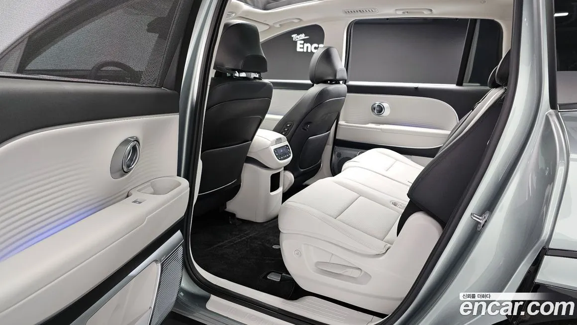 Hyundai Ioniq9 — фото 10