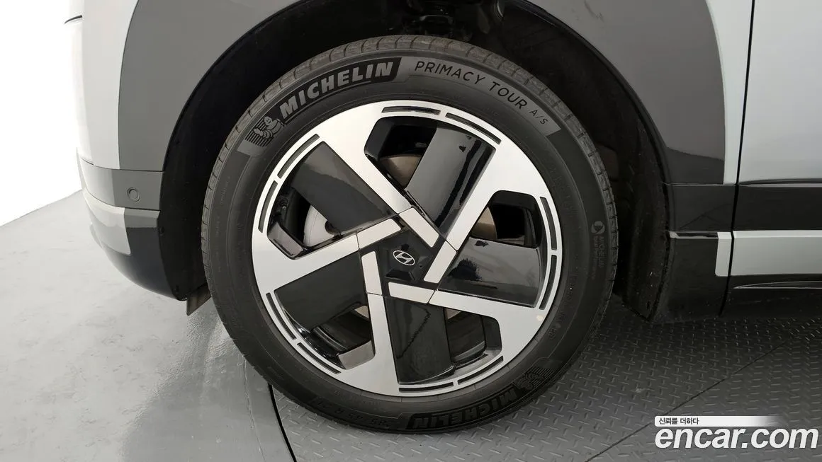 Hyundai Ioniq9 — фото 7