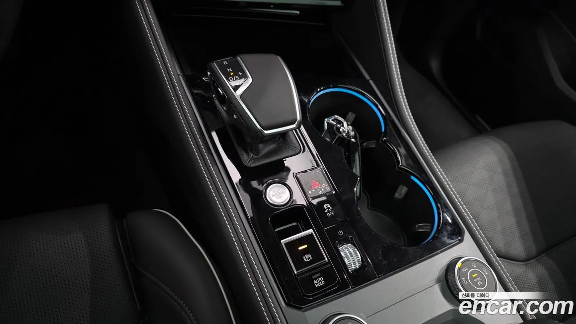 Volkswagen Touareg 2026 из KR, фото 9