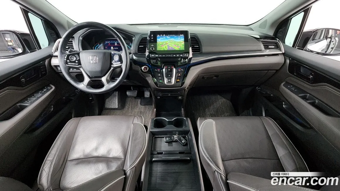 Honda Odyssey — фото 10