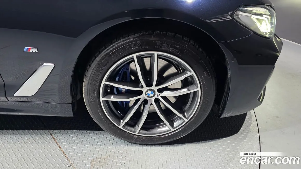 BMW 5-Series 2023 из KR, фото 6