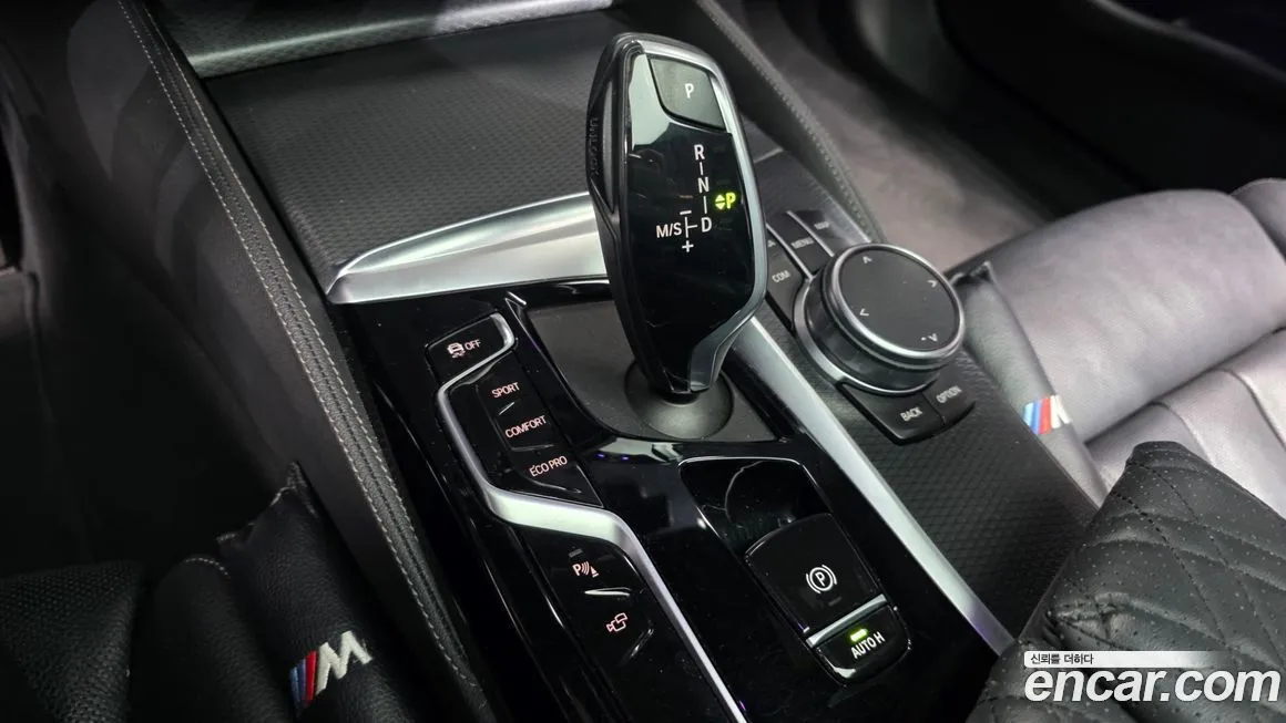 BMW 5-Series 2023 из KR, фото 9