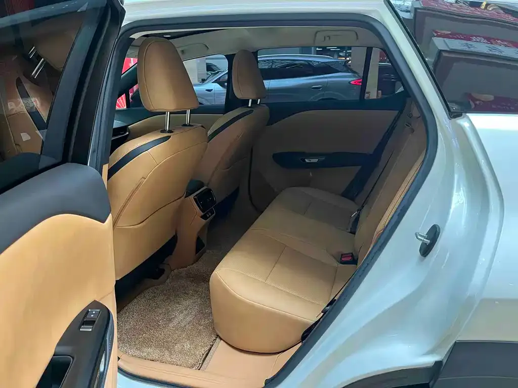 Lexus RZ 2023 из CN, фото 2