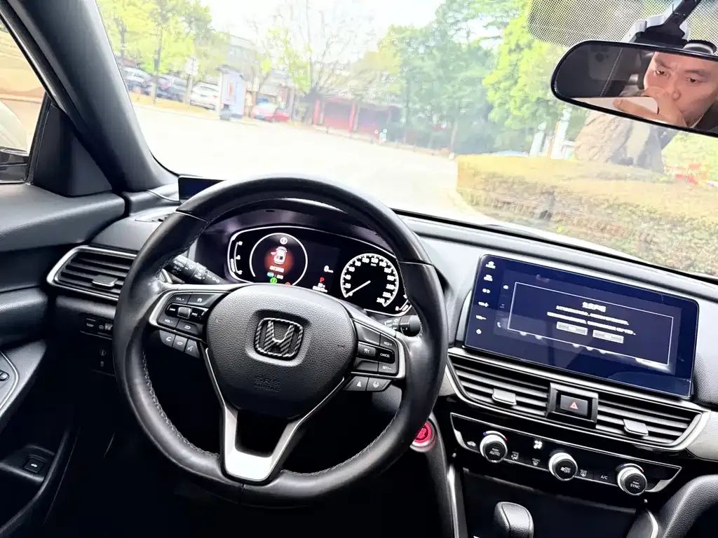 Honda Inspire 2022 из CN, фото 8