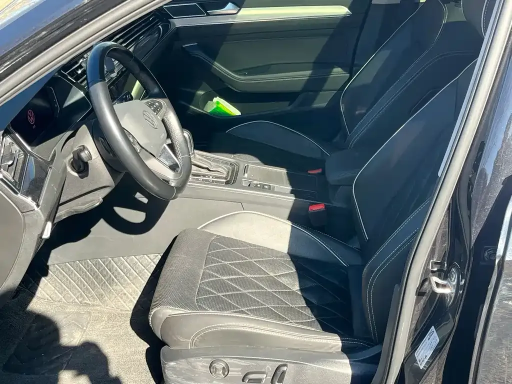 Volkswagen Magotan GTE PHEV 2023 из CN, фото 2