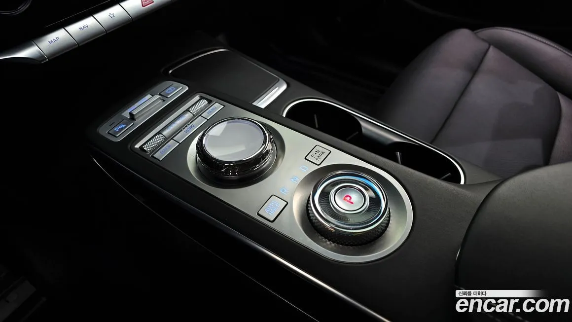 Genesis GV70 — фото 4