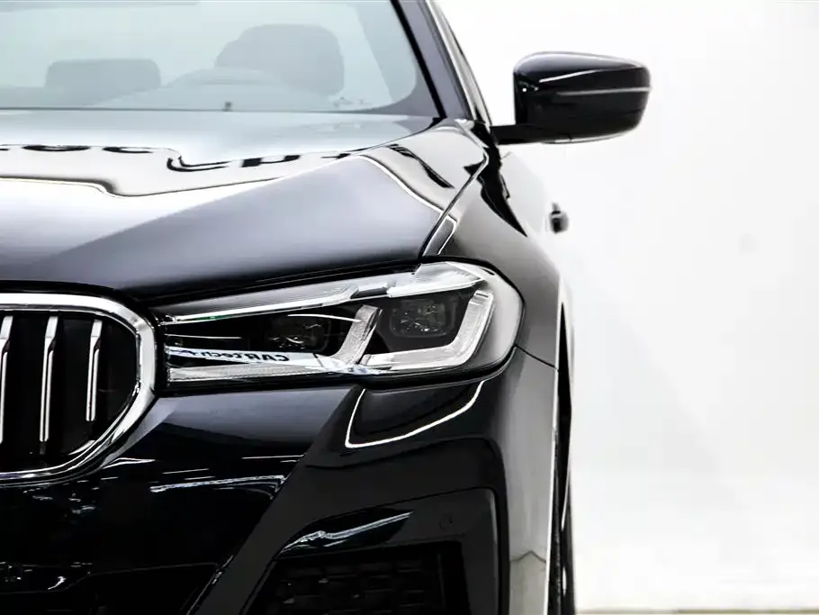 BMW 5 Series 2023 из CN, фото 5