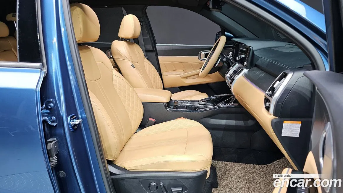 Kia Sorento — фото 6
