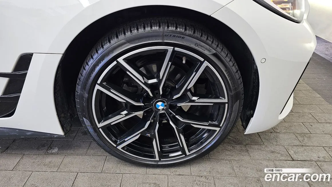 BMW 4-Series 2023 из KR, фото 6