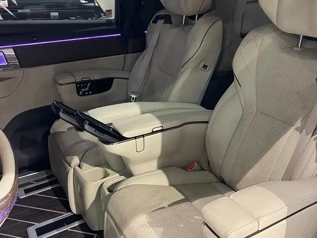 Toyota Alphard 2024 из CN, фото 9