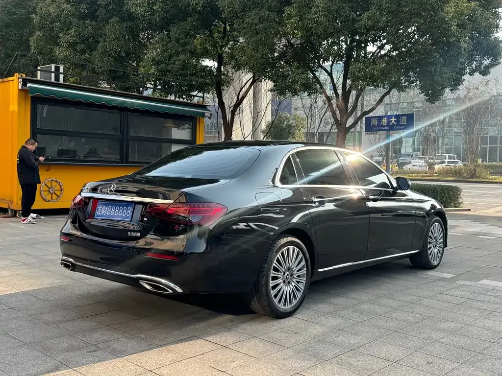 Mercedes-Benz E-Class 2022 из CN, фото 10