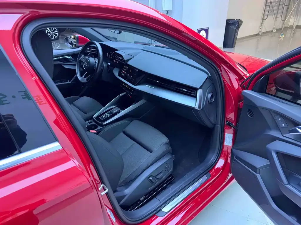 Audi A3 2022 из CN, фото 5