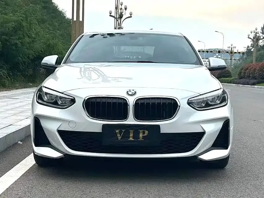 BMW 1 Series 2023 из CN, фото 2