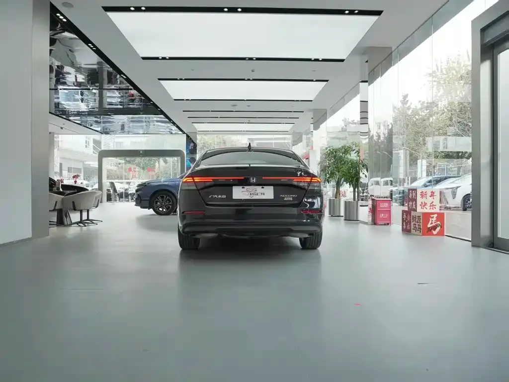 Honda Accord 2023 из CN, фото 3