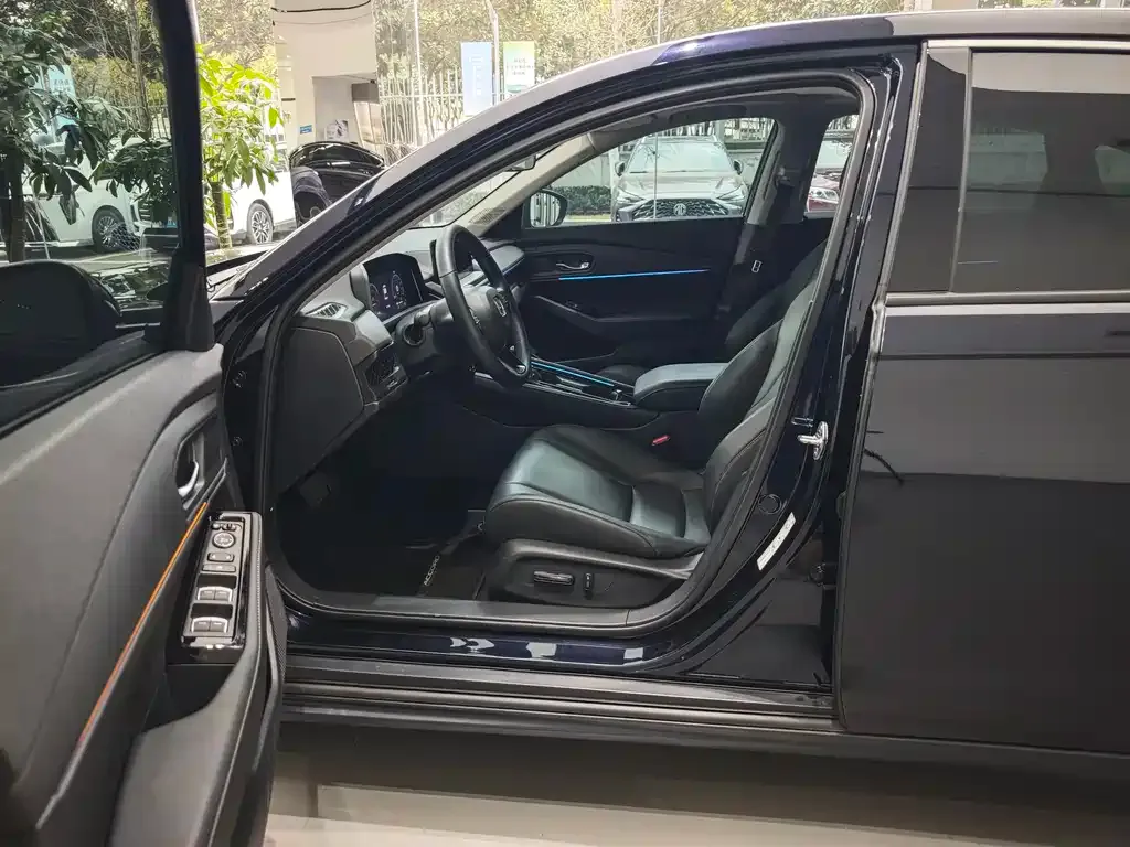 Honda Accord 2023 из CN, фото 7