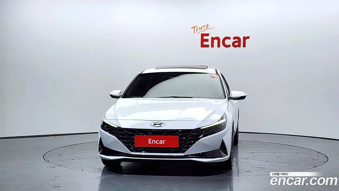 Hyundai AVANTE — фото 2