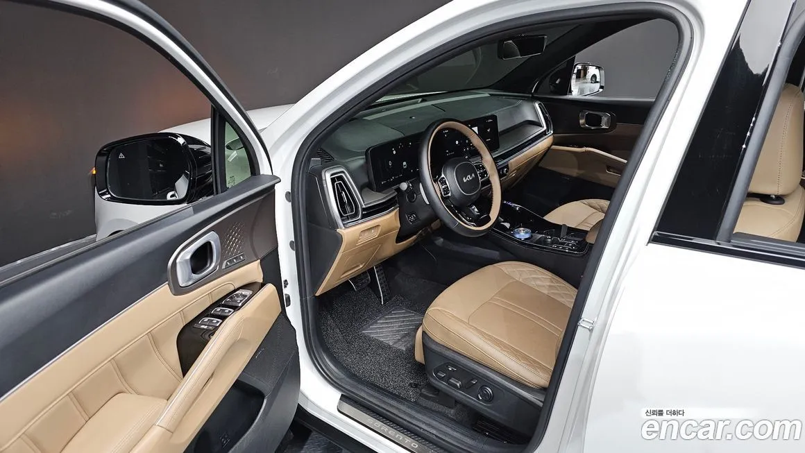 Kia Sorento — фото 7