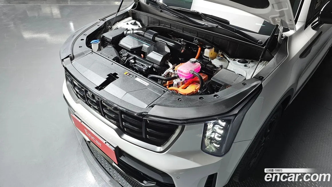 Kia Sorento — фото 8