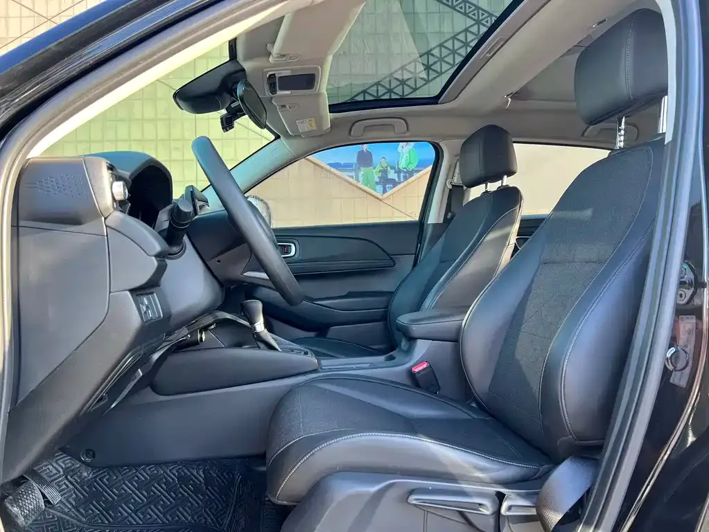 Honda Vezel 2023 из CN, фото 4