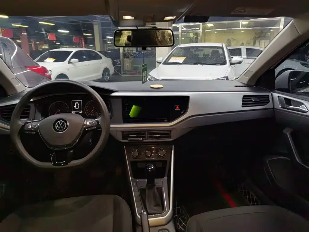 Volkswagen Polo 2023 из CN, фото 2