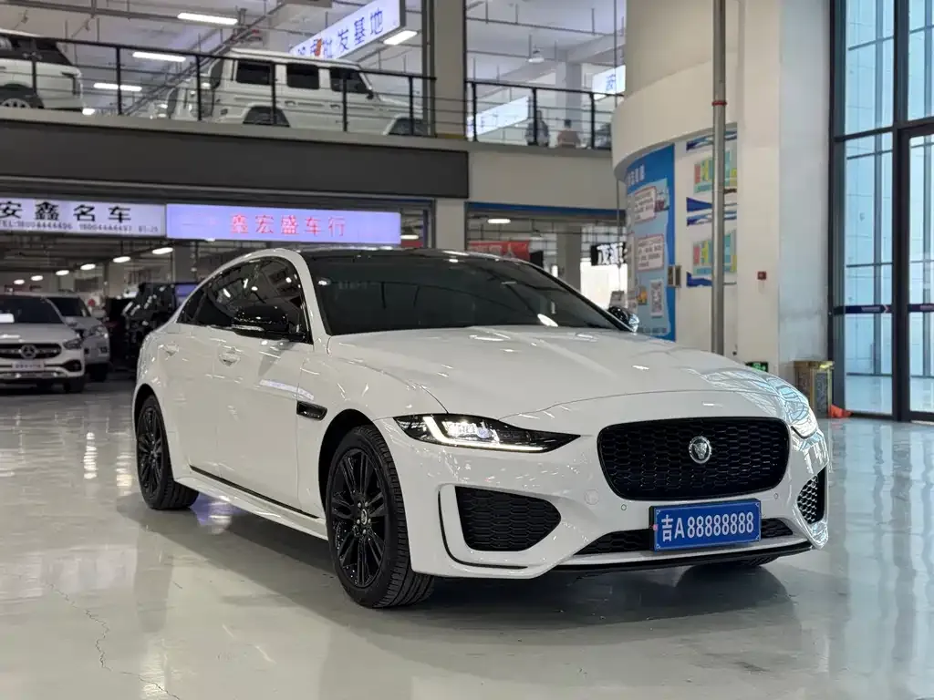 Jaguar XEL 2024 из CN, фото 3